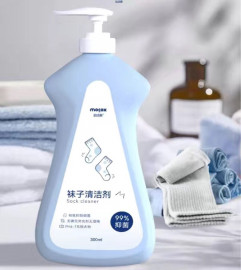 Nước giặt tất diệt khuẩn Mocox 300ml