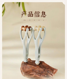 Con lăn sừng trâu massage ngón tay thông kinh lạc